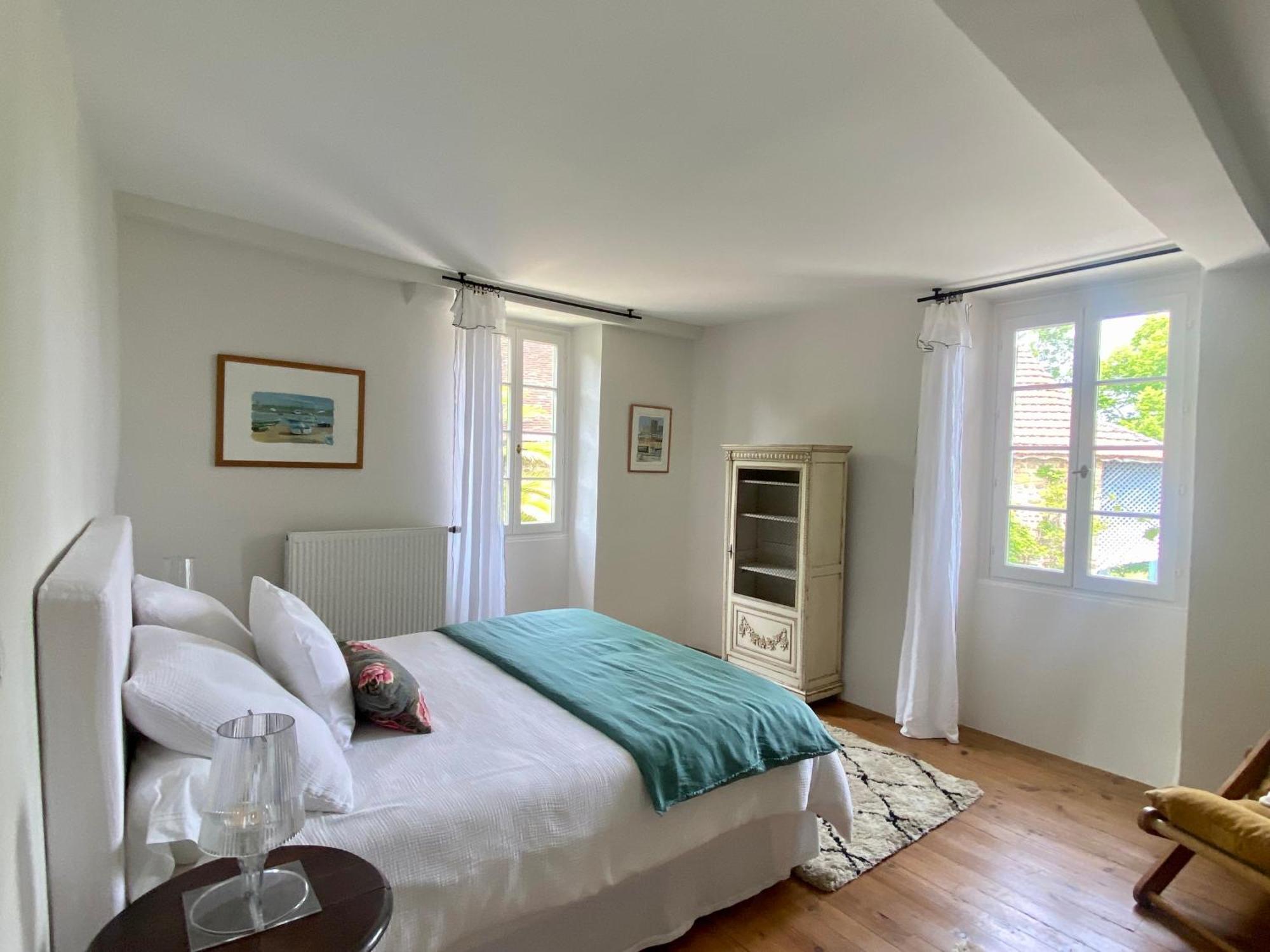 Maison D'Hotes-Maison Castaings Lucq-de-Bearn Ruang foto